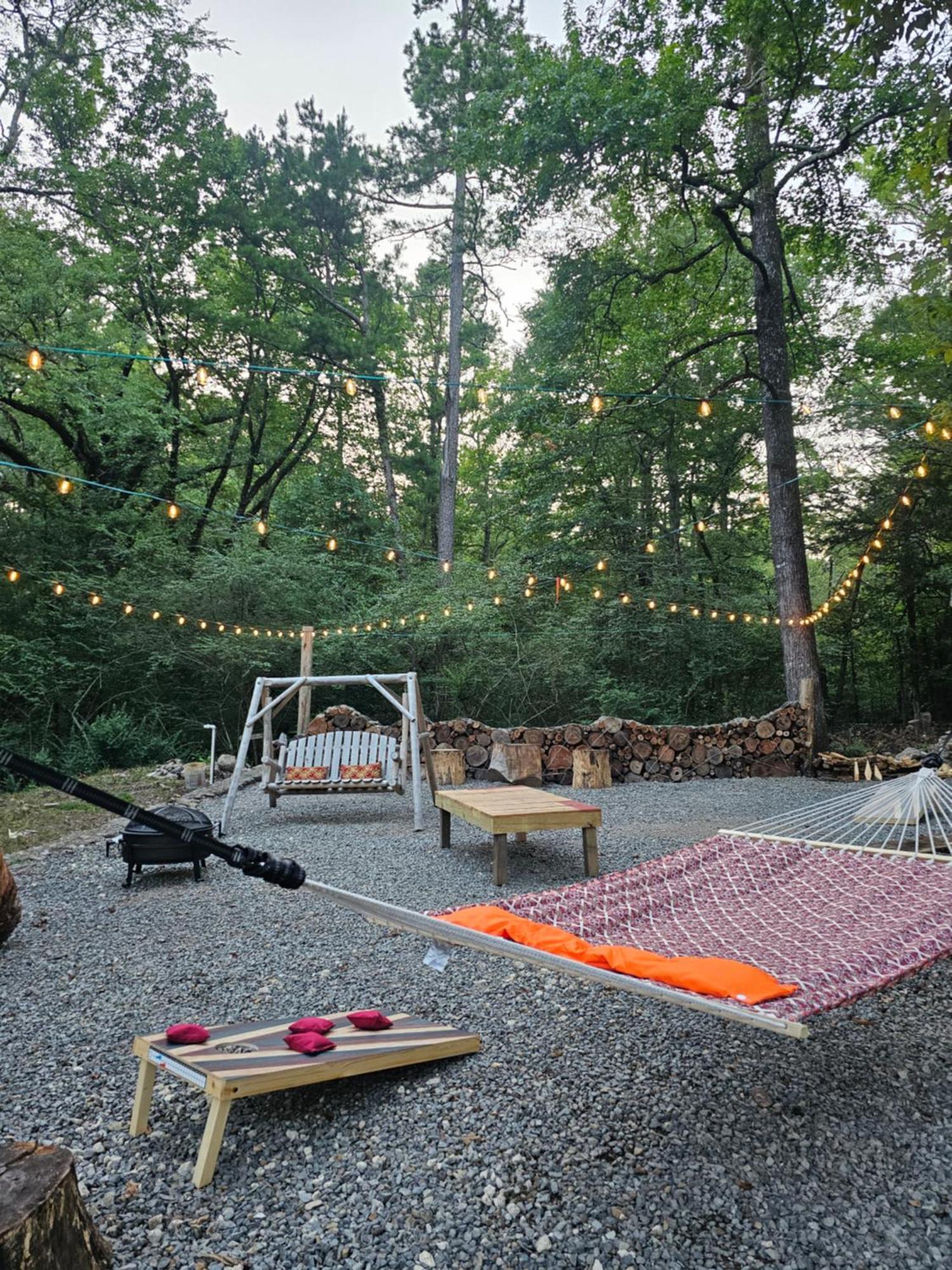 Hilltop Manor Hot Springs