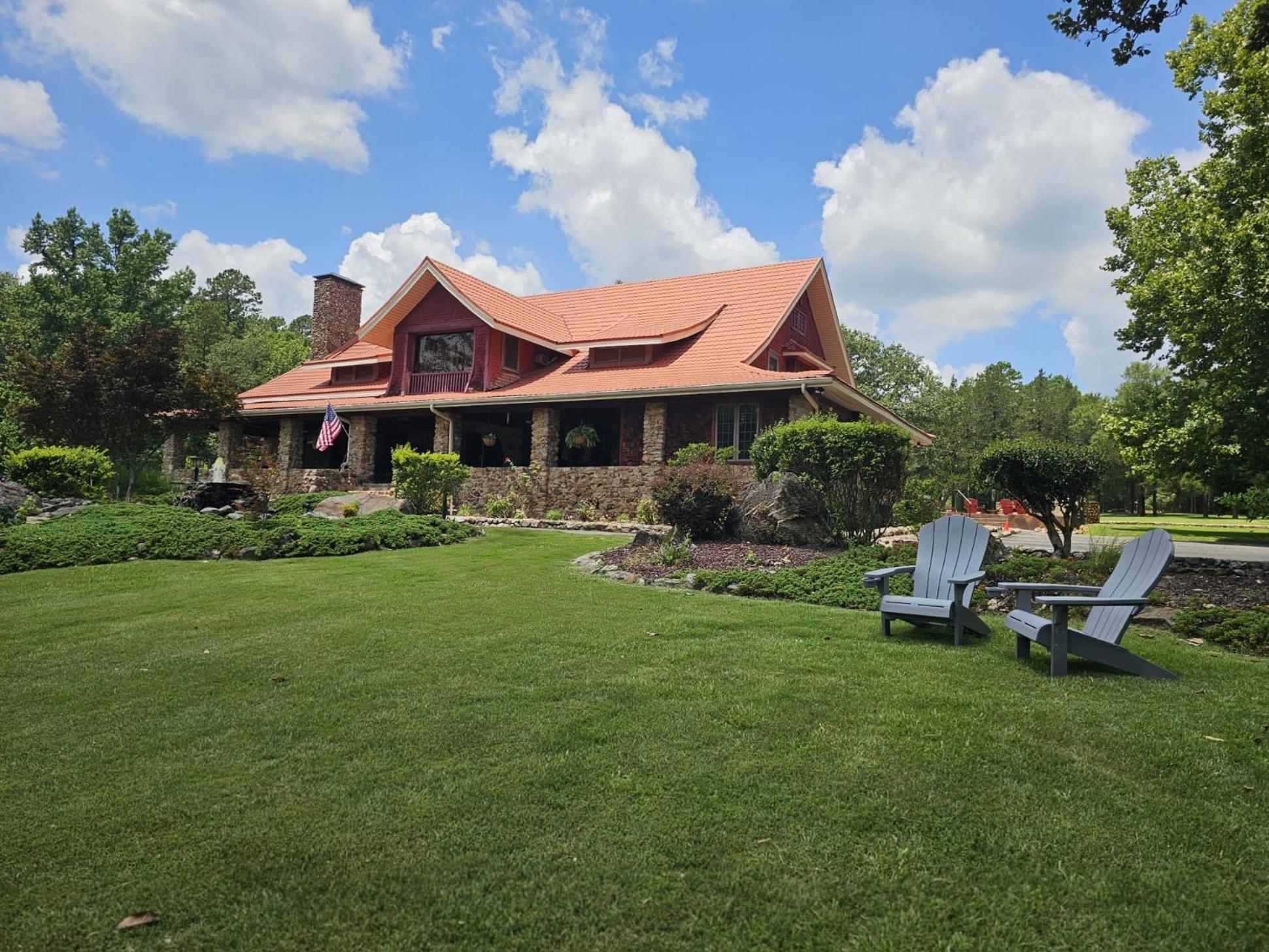 Bed & Breakfast Hilltop Manor