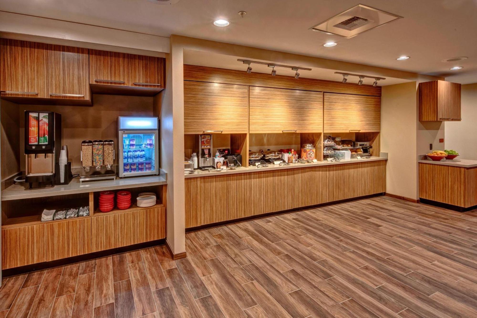 Hotel Towneplace By Marriott