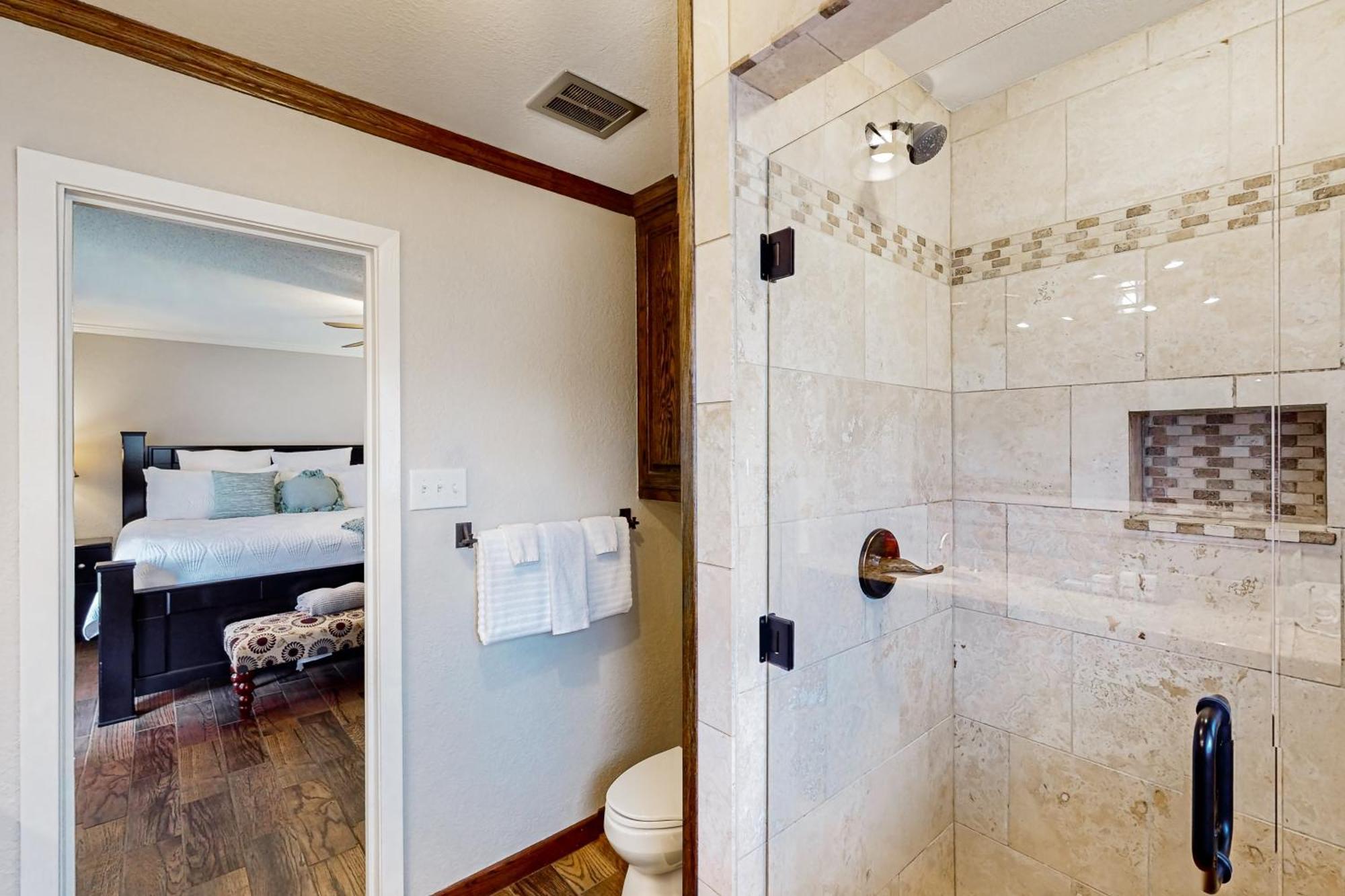 Waterside Retreat On Hamilton * Hot Springs