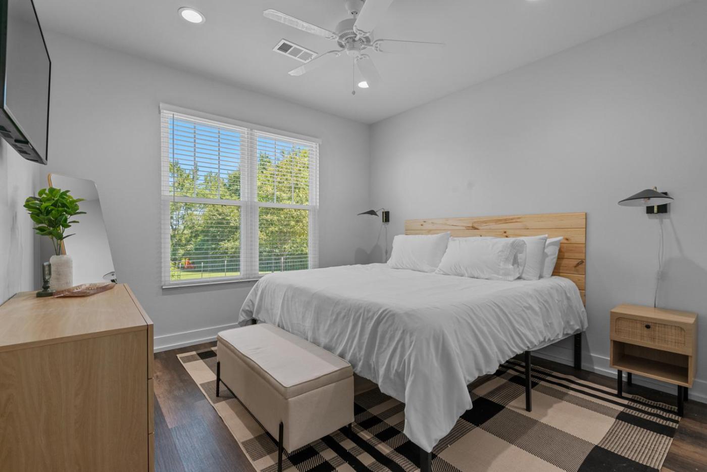 The June Hot Tub With King Beds On 2 Acres