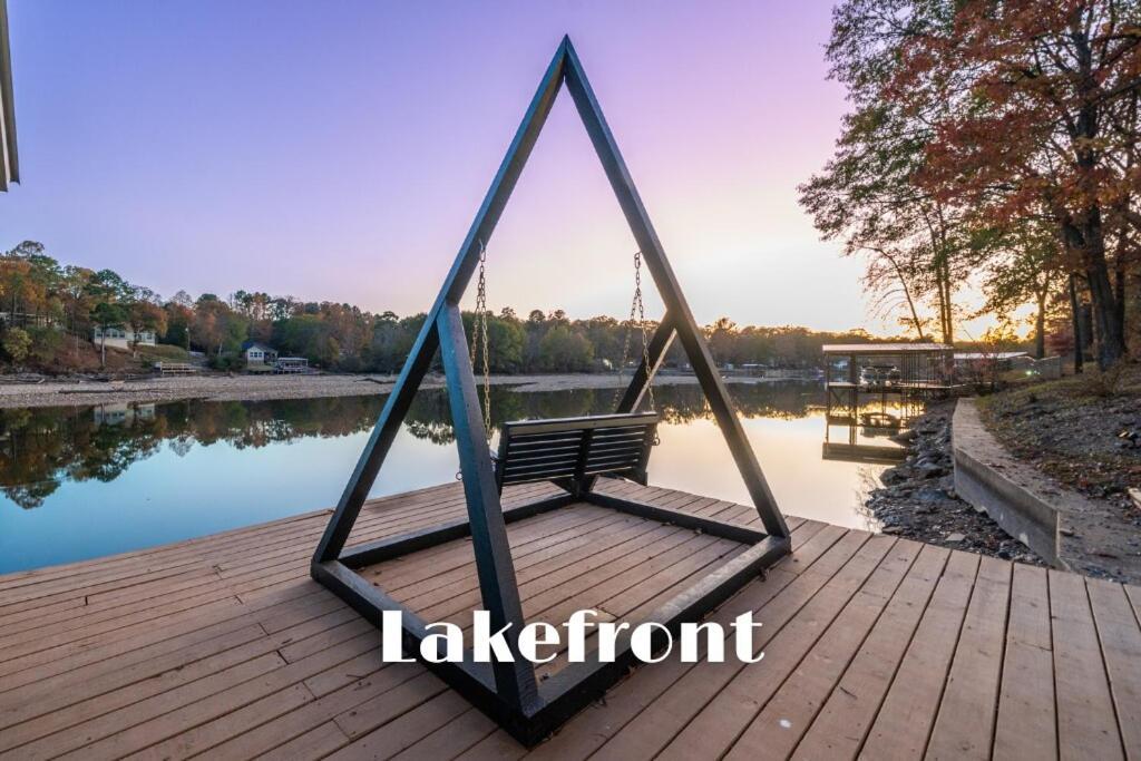 Lakefront, Heated Pool, Hot Tub, Game Room! * Hot Springs