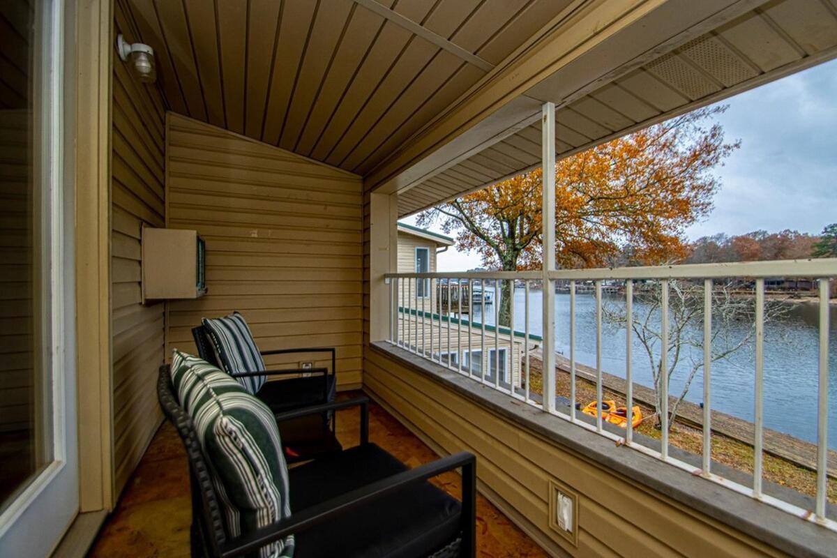 Cute And Cozy! Great For A Couple Or Small Family * Hot Springs