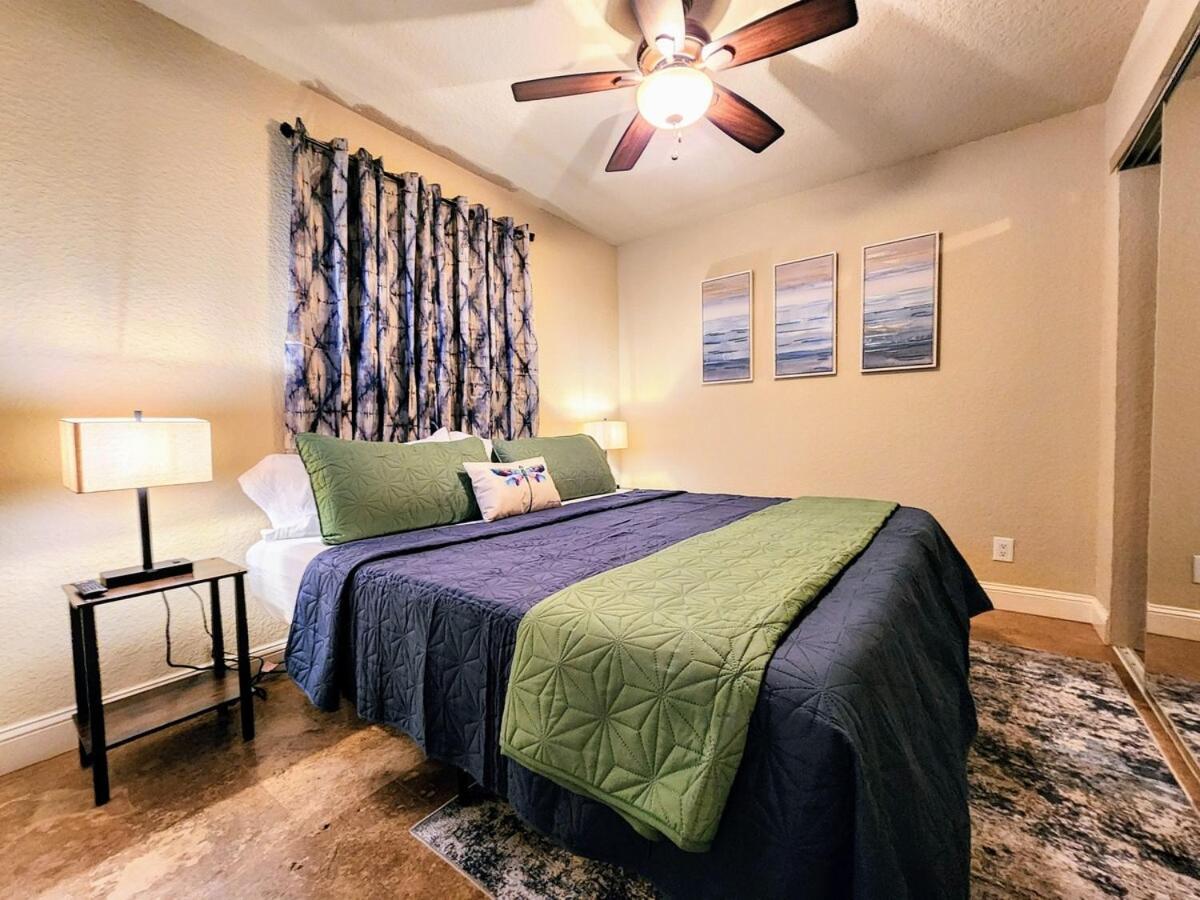 Discover Dragon Fly Apartment *