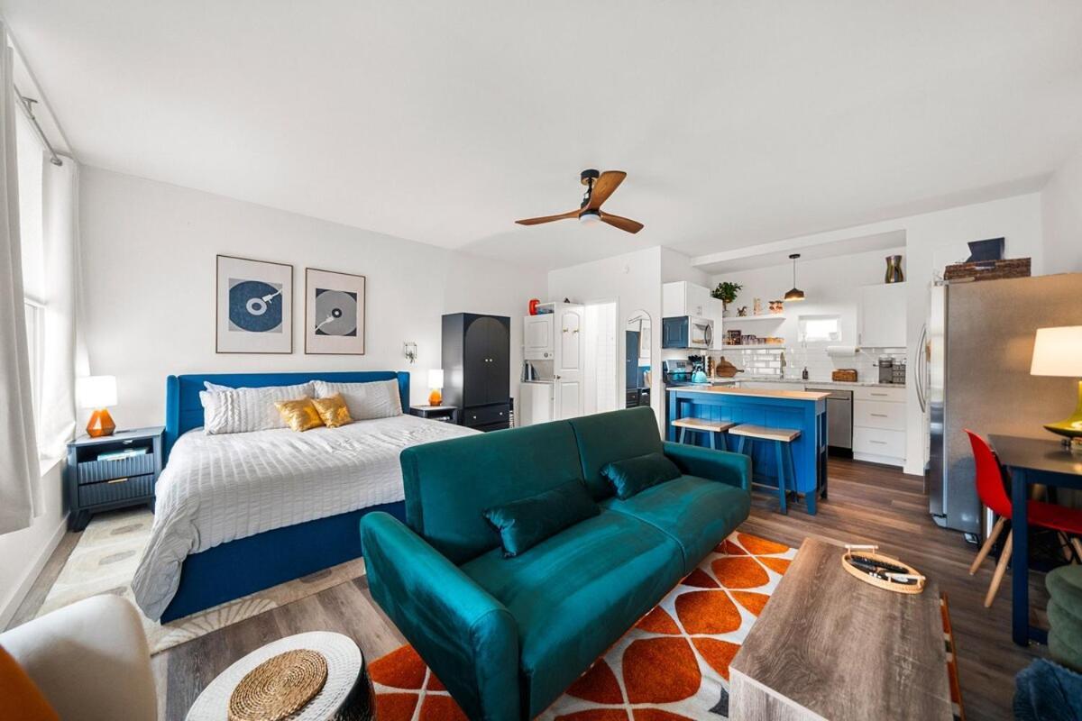 Pet Friendly Downtown Studio! Hot Springs