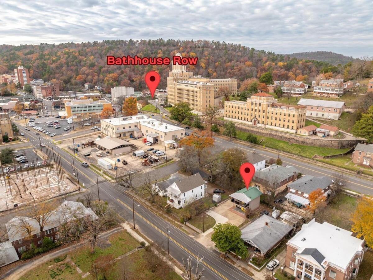 Pet Friendly Downtown Studio! *