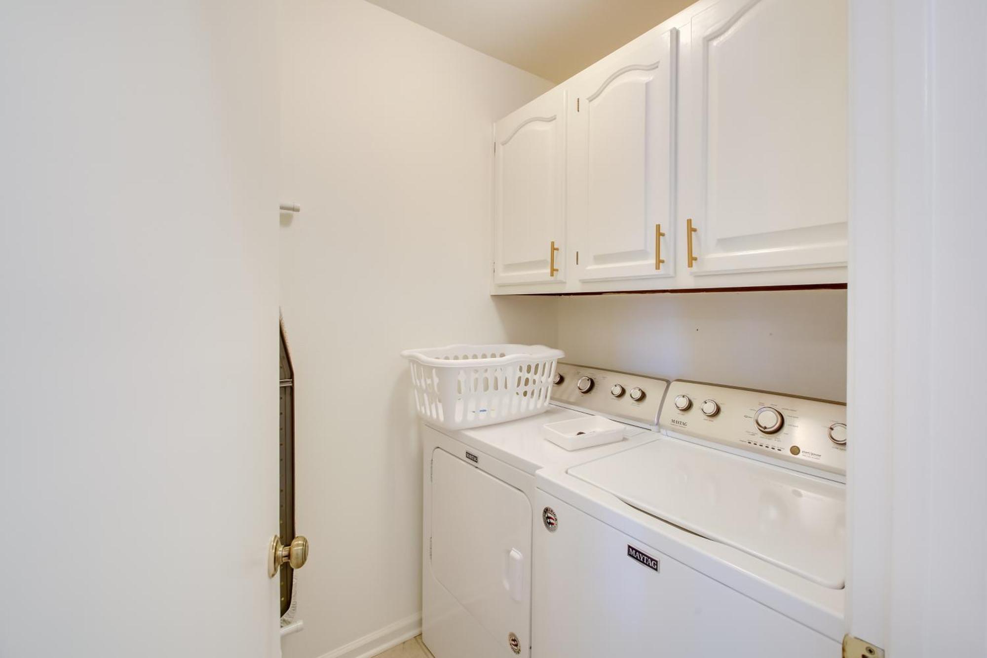 Million-dollar Views On Hamilton! Apartment *