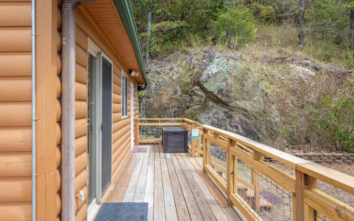 Cozy Lakeside Holiday home *