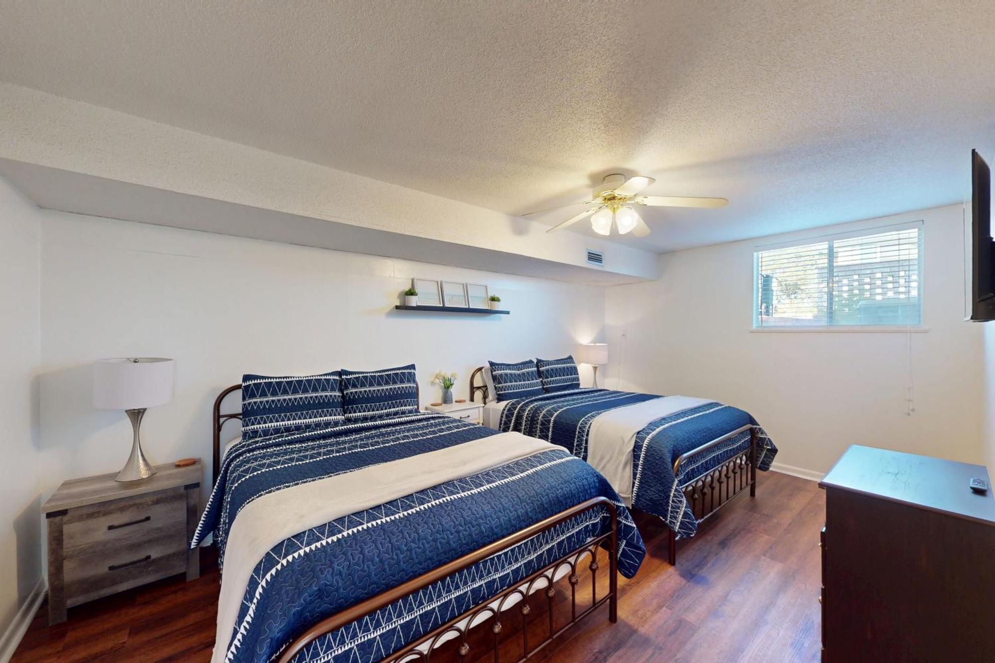 Holiday home Lakeview Escape At Phadral Hot Springs