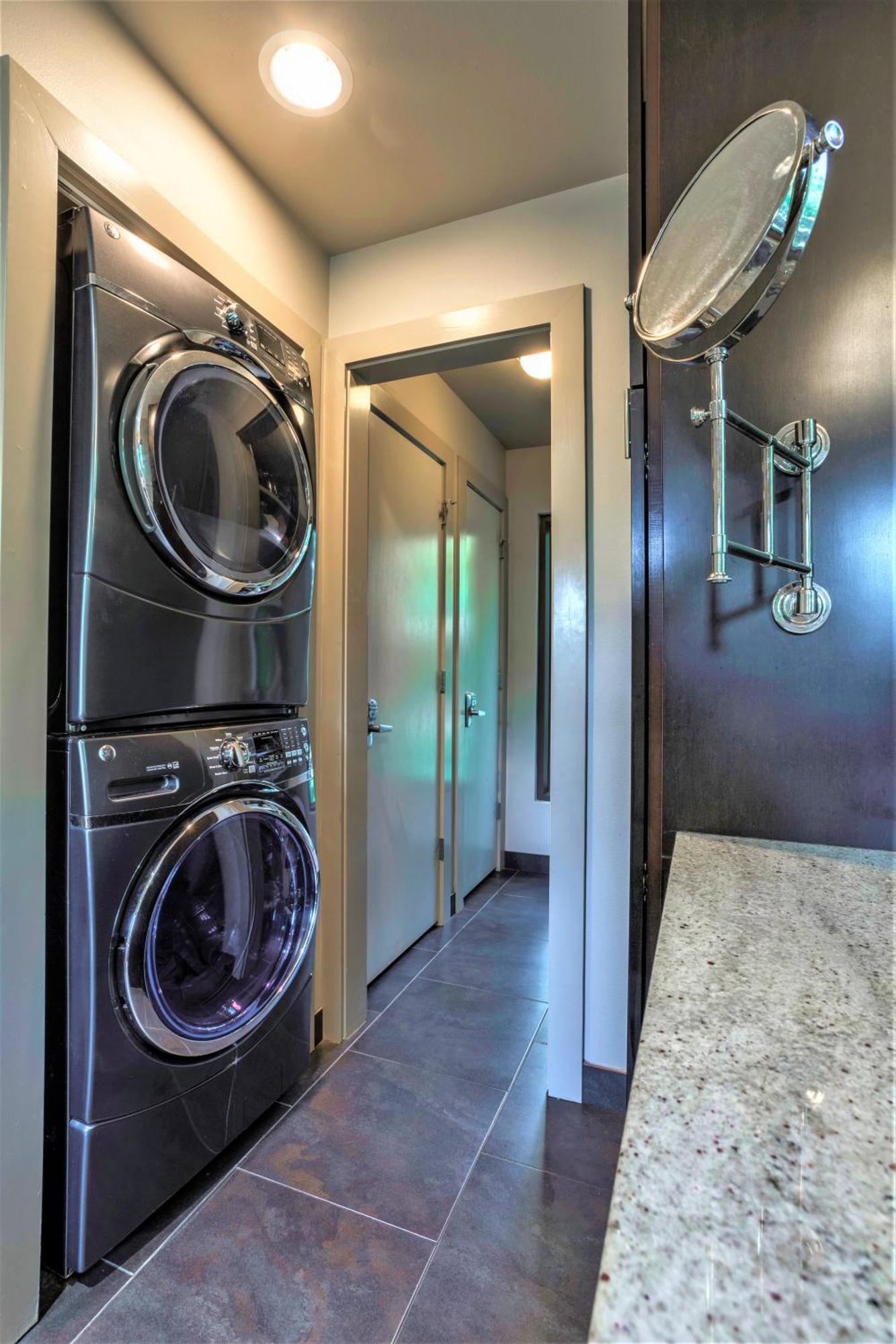 Your Lakefront Luxury