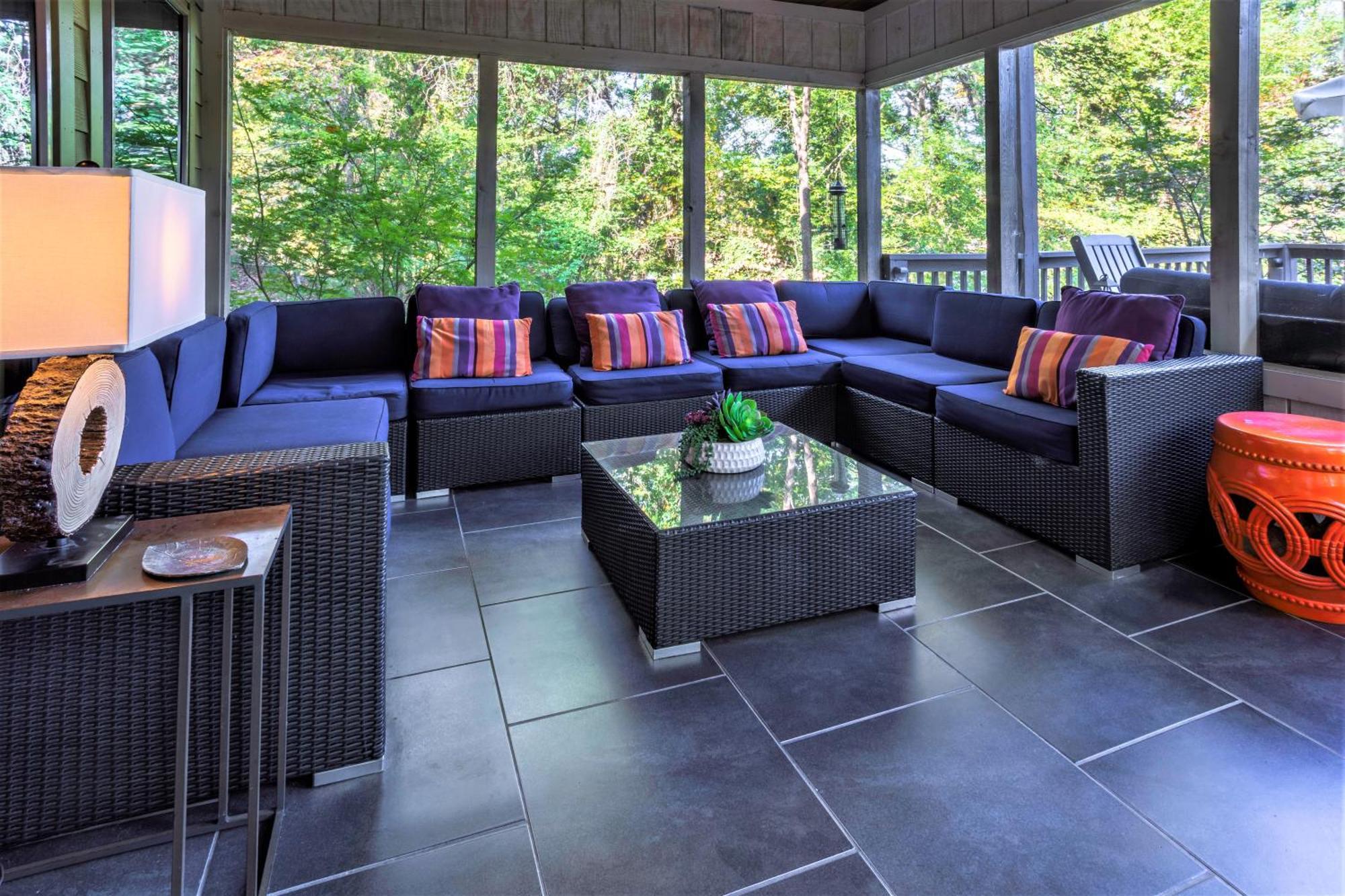 Holiday home Your Lakefront Luxury
