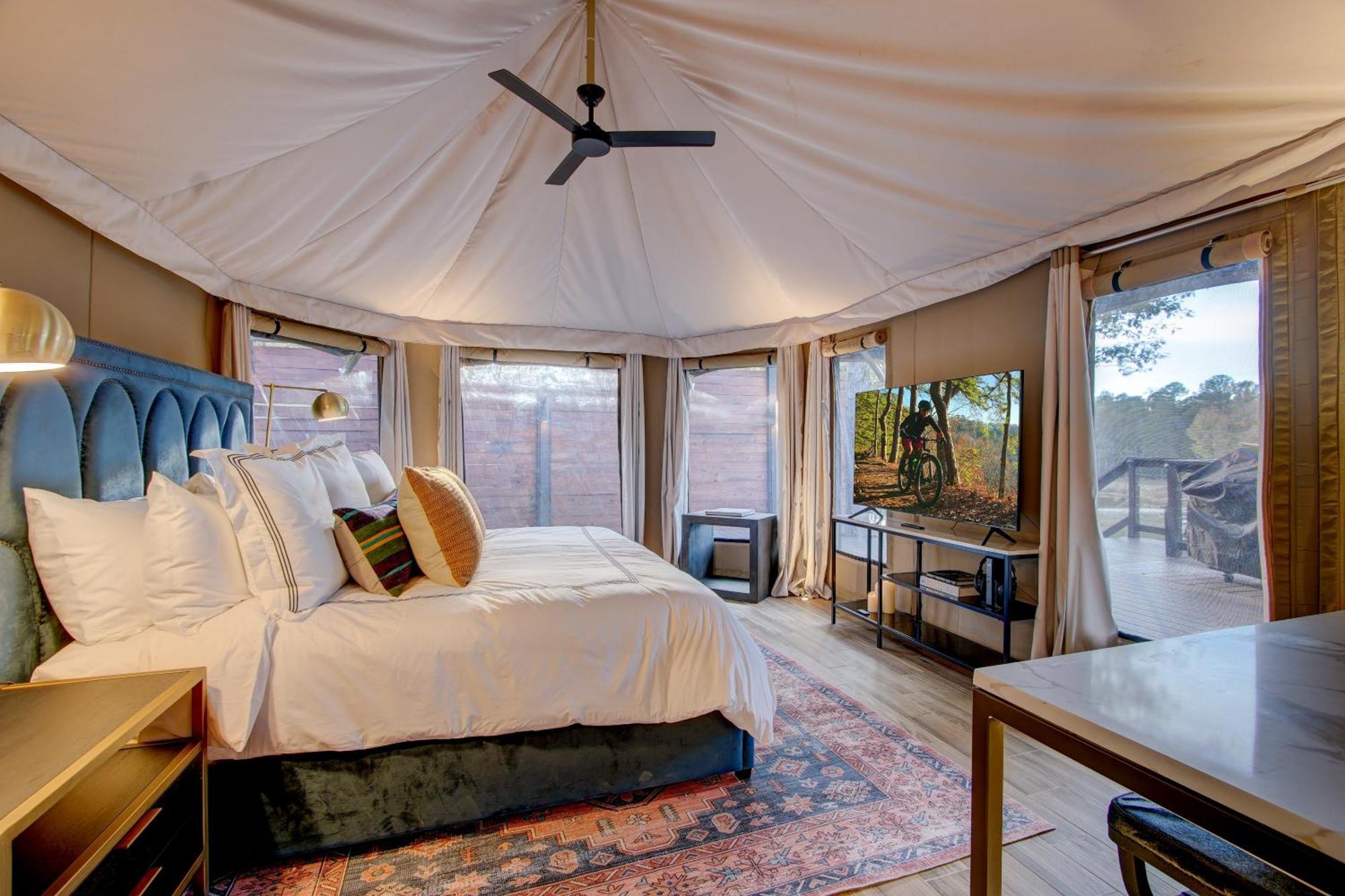 The Covery The Wren House A Luxury African Tent Retreat On Stocked Bass Pond Hot Springs
