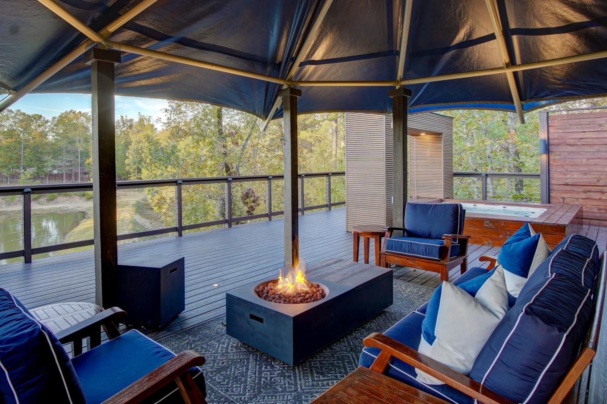 Luxury tent The Covery The Wren House A Luxury African Tent Retreat On Stocked Bass Pond *