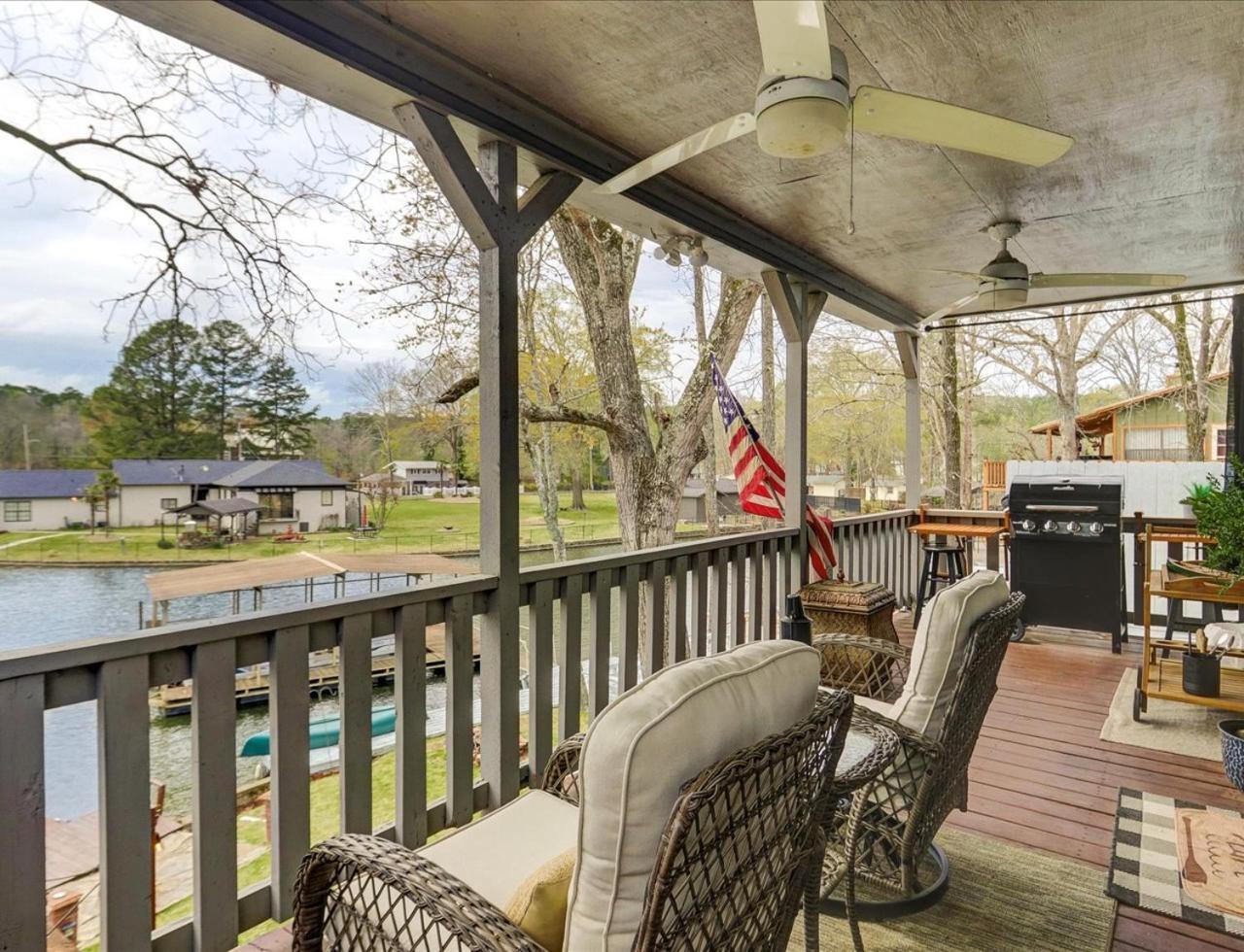 Rock N Roll Haus Holiday home Hot Springs