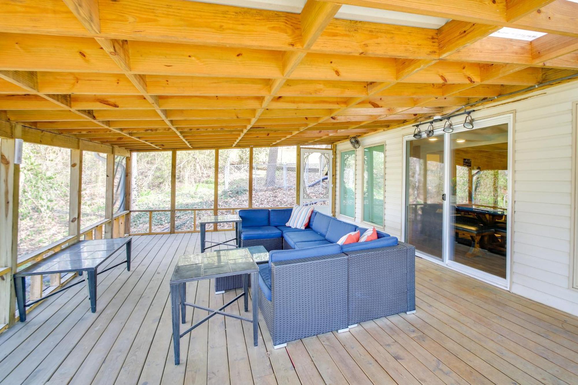 Holiday home Hamilton Family Gem Hot Tub And Boat Slip!