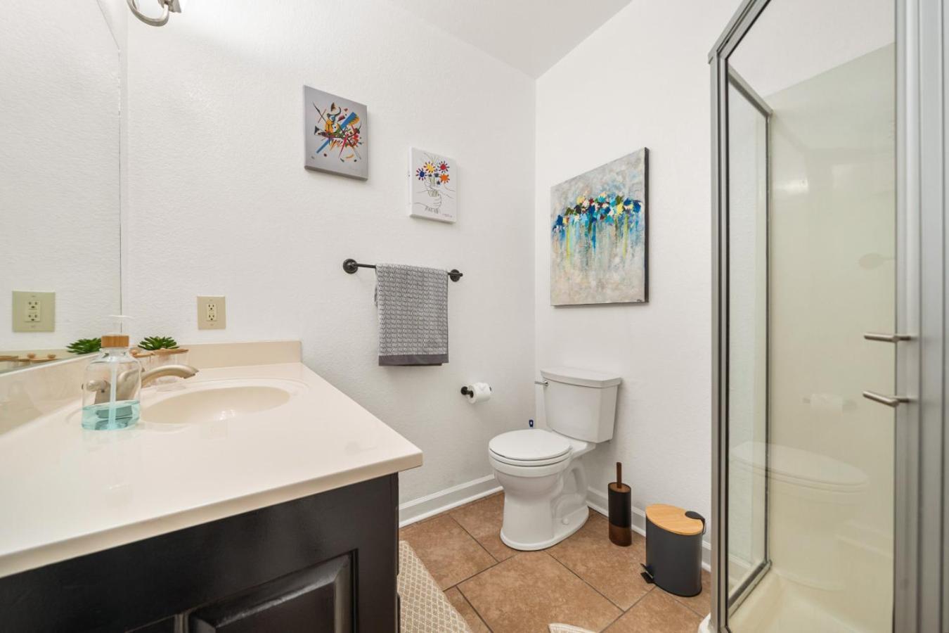Catherines Oasis On Hamilton With Pool Holiday home Hot Springs