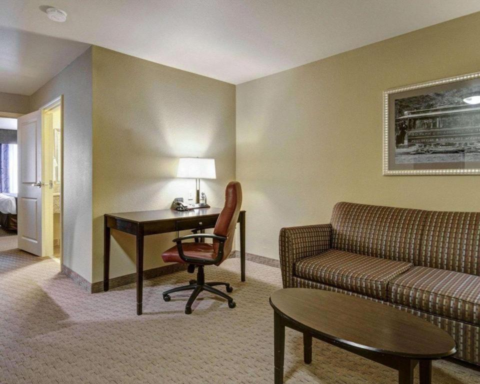 Comfort Near Park Hotel 2*