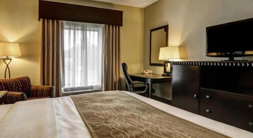Hotel Comfort & Midtown Hot Springs