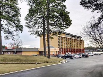Doubletree By Hilton Hotel
