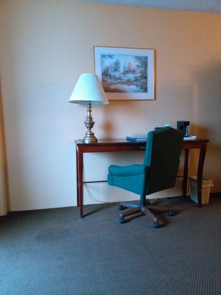 Springs And Hotel 2*
