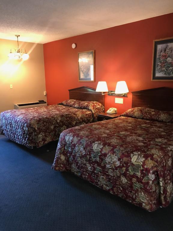 Red Carpet Hot Springs