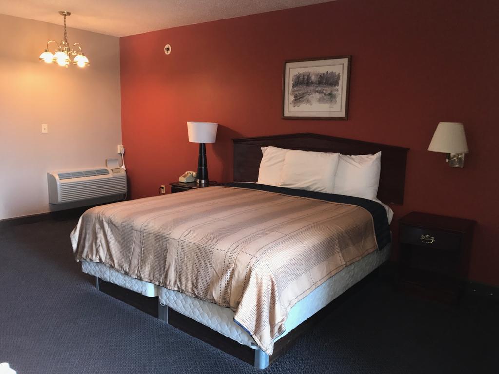 Red Carpet Motel *