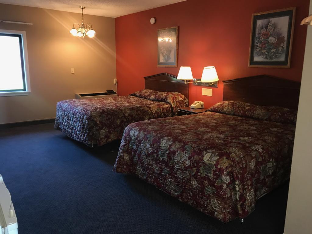 Red Carpet Hot Springs