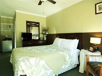 Alpine Inn
