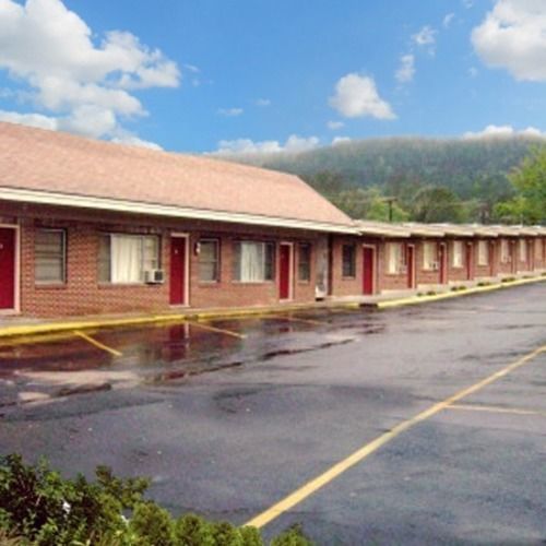Motel Shamrock