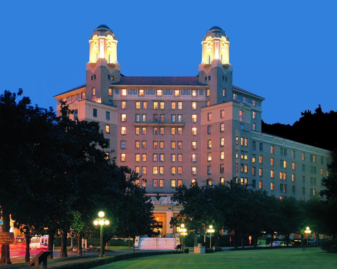 Arlington & Resort