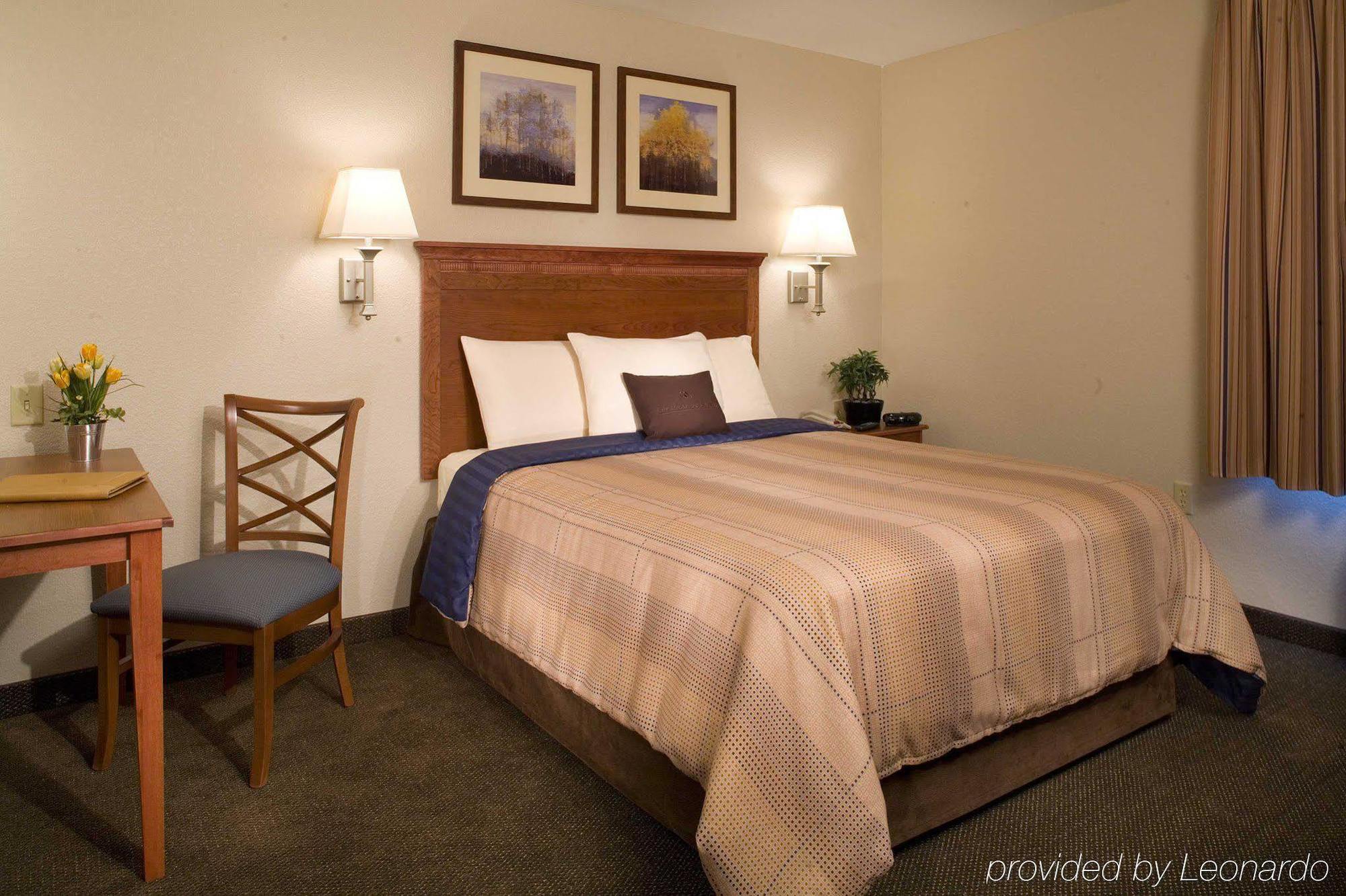 Resort Candlewood By Ihg Hot Springs