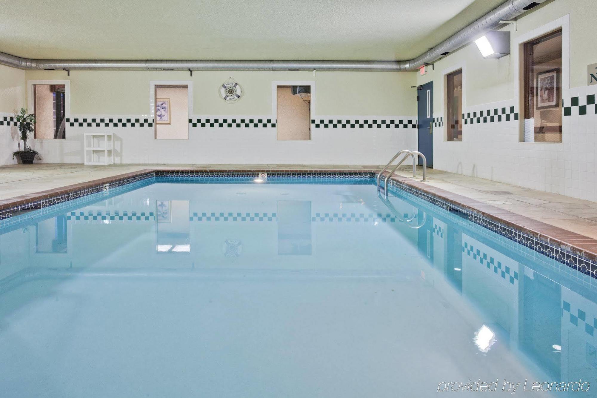 Hotel Country & By Radisson, Hot Springs, Ar