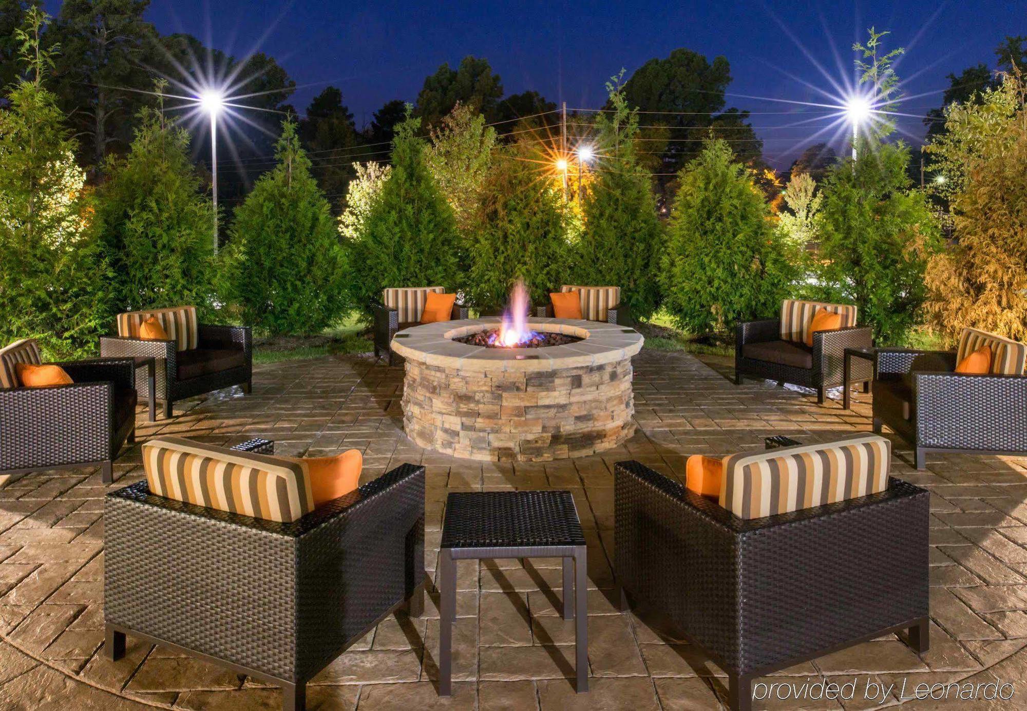 Courtyard By Marriott Hot Springs