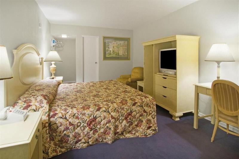 6-hot Springs, Ar Hotel 2*
