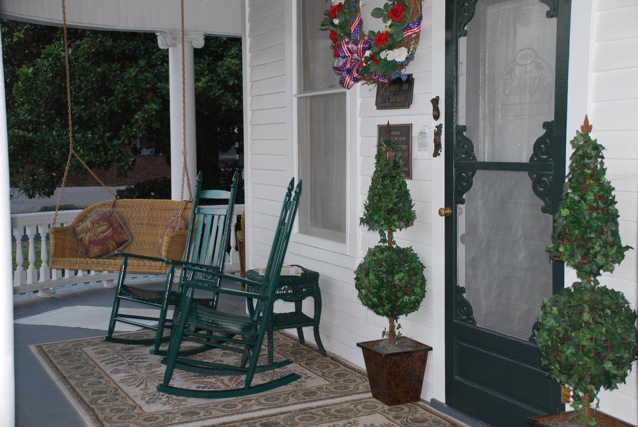 Bed & Breakfast The Gables 2*