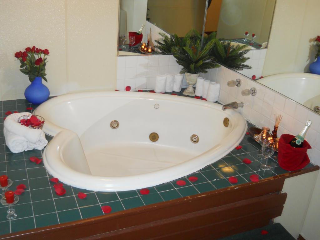 Red Carpet Hot Springs