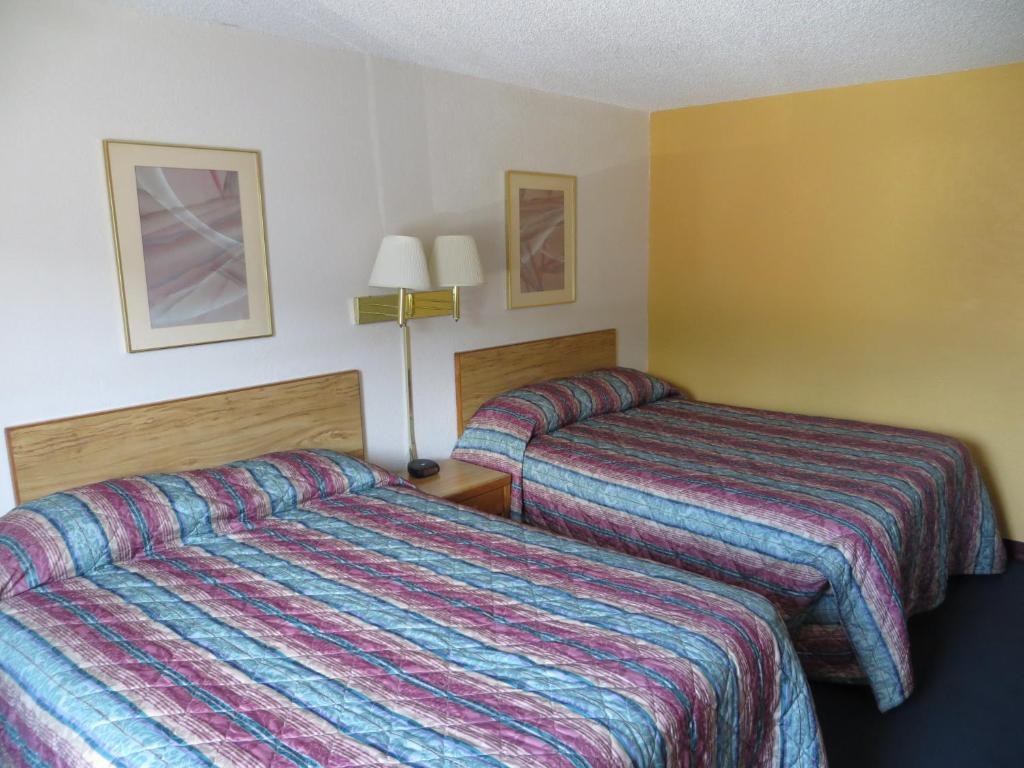 Hotel Super 8 By Wyndham 2*