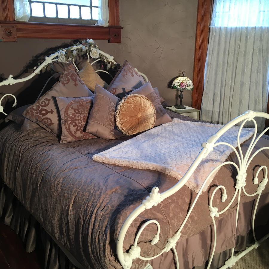1884 Wildwood Bed & Breakfast Hot Springs