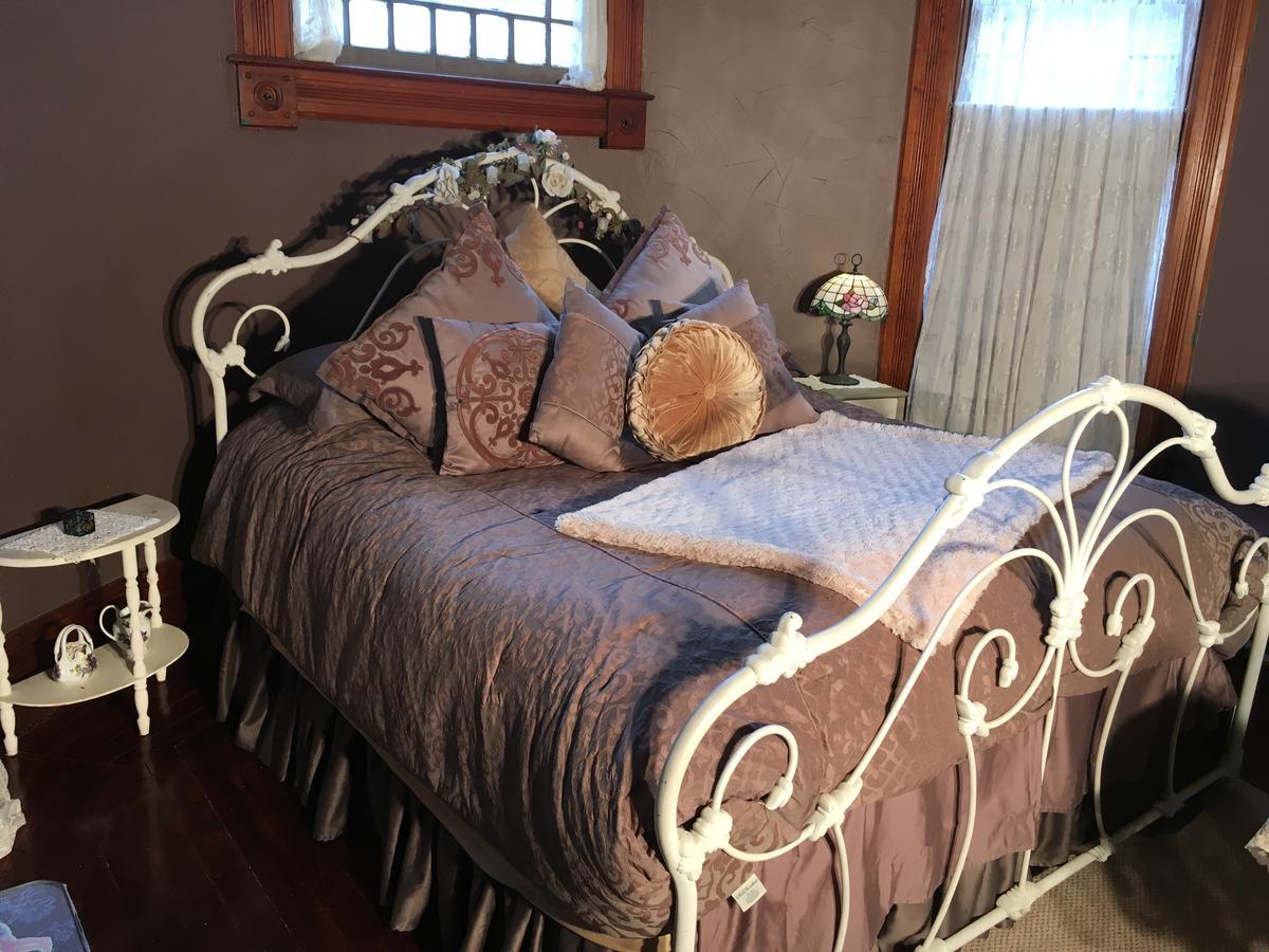 1884 Wildwood Bed & Breakfast Hot Springs