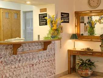 Super 8 By Wyndham Hotel 2*