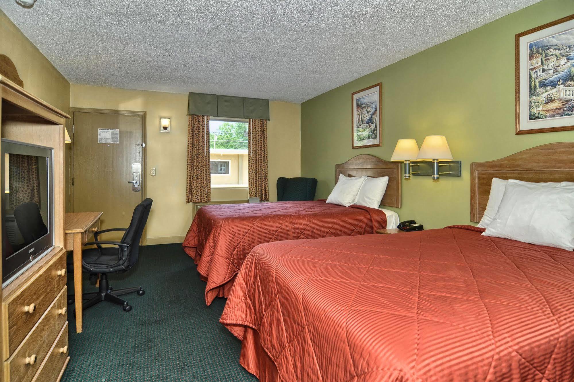Rodeway National Park Area Inn 2*