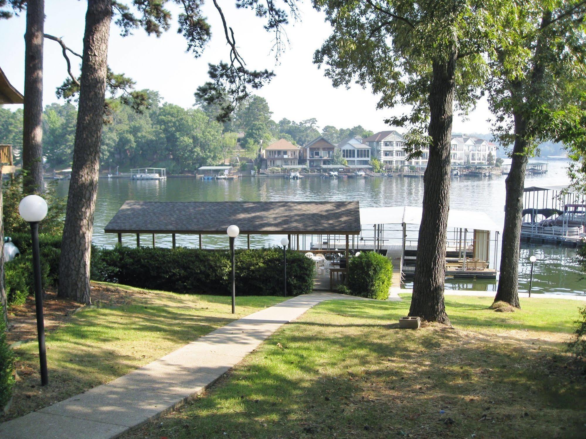 Country Lake