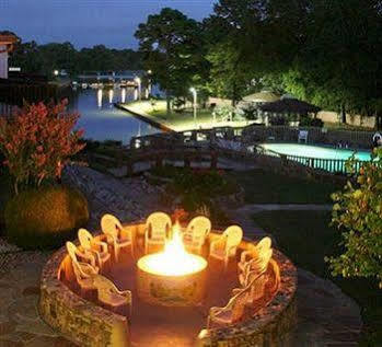 Emerald Isle Apartment Hot Springs