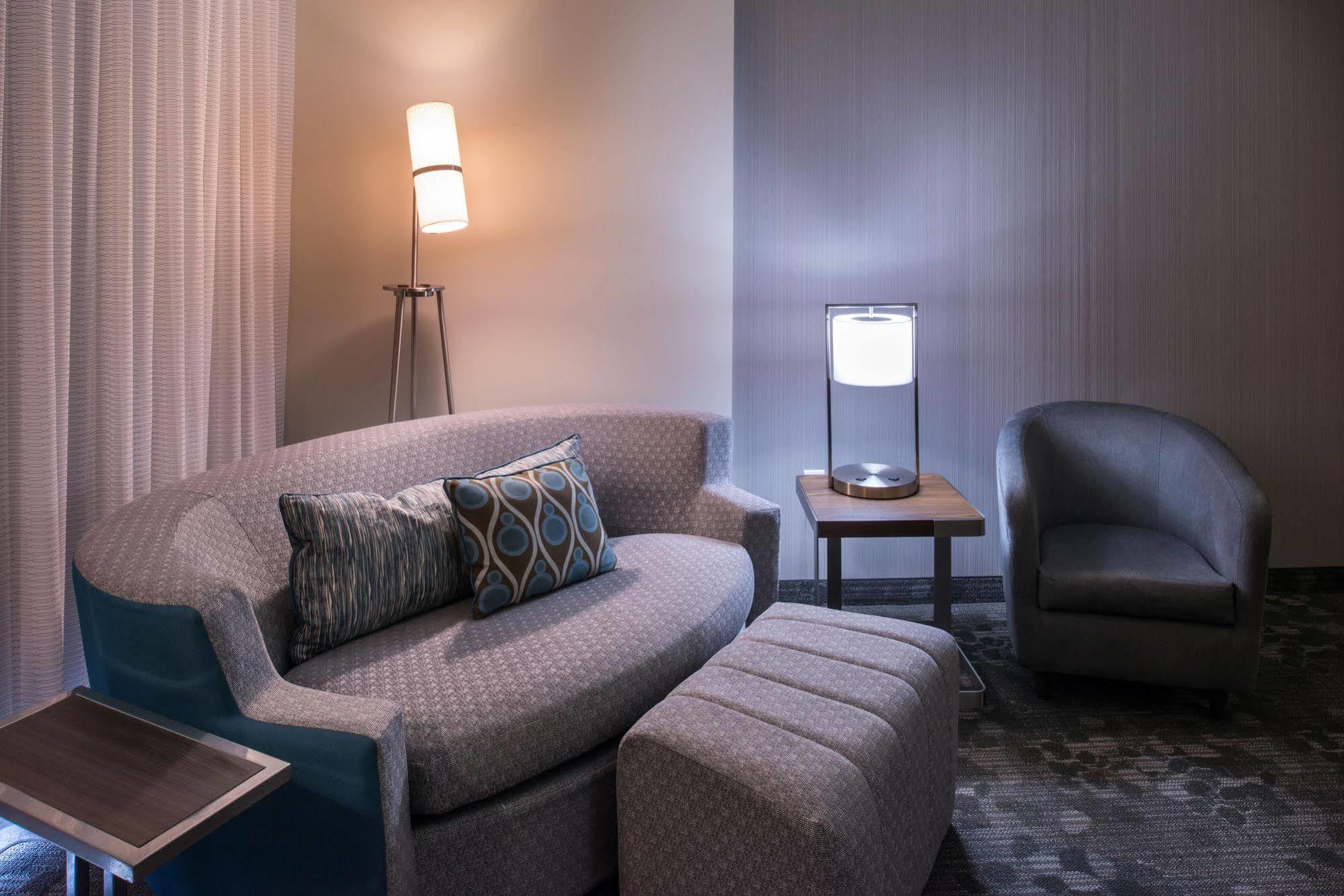 Hotel Courtyard By Marriott 3*