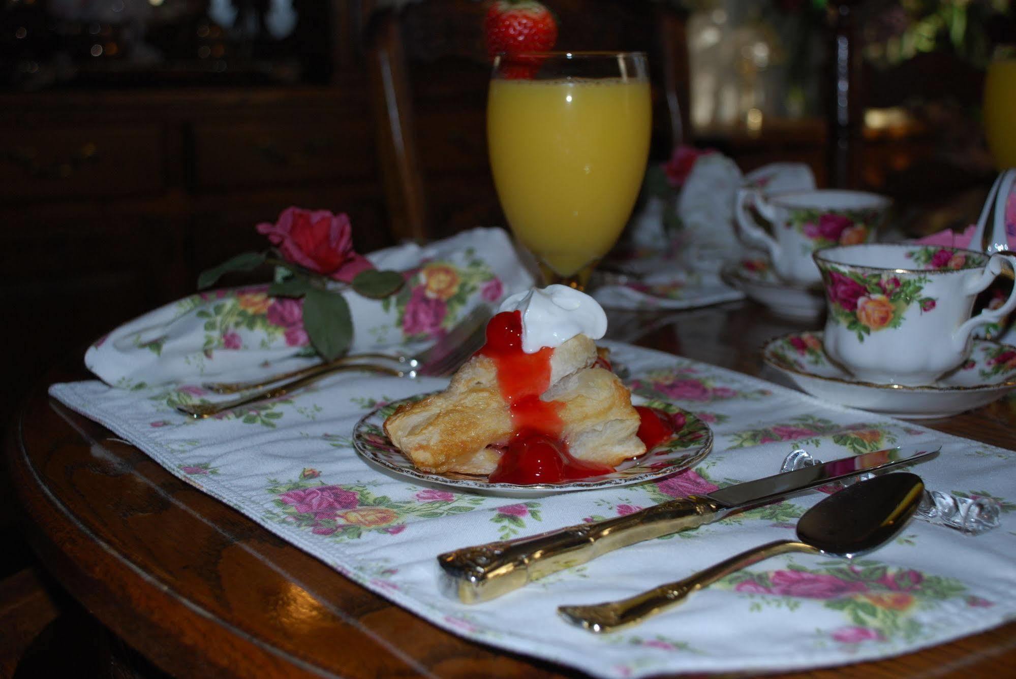 The Gables Bed & Breakfast Hot Springs