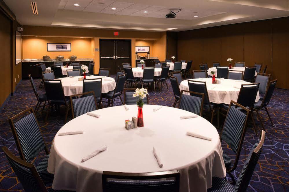 Hotel Courtyard By Marriott