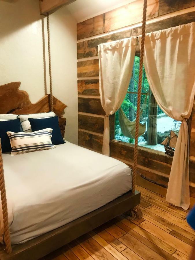 Guest house Fox Pass Cabins