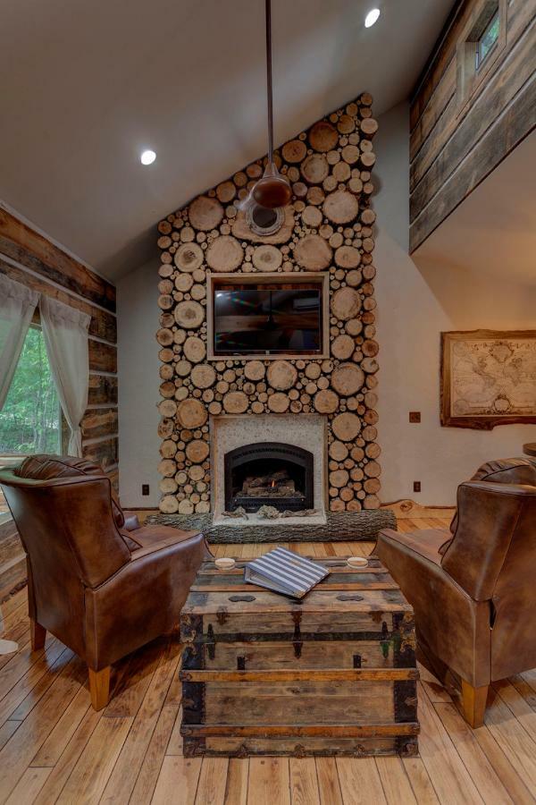 Fox Pass Cabins