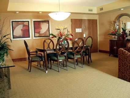 Embassy By Hilton At Convention Center Hotel 4*