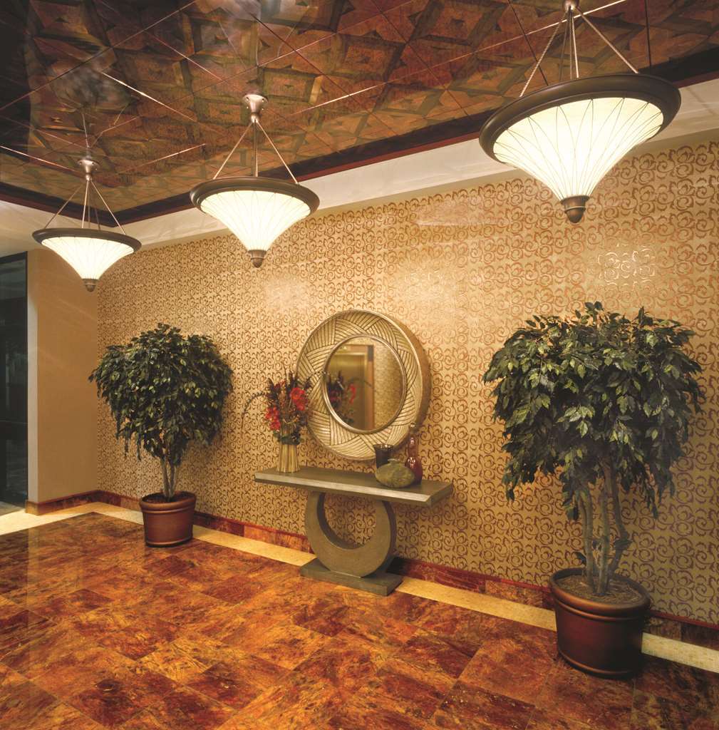 Embassy By Hilton At Convention Center Hot Springs